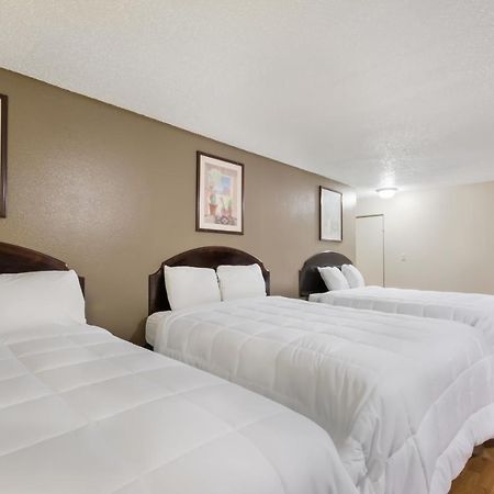 Americas Best Value Inn Woodward At 8Th St מראה חיצוני תמונה