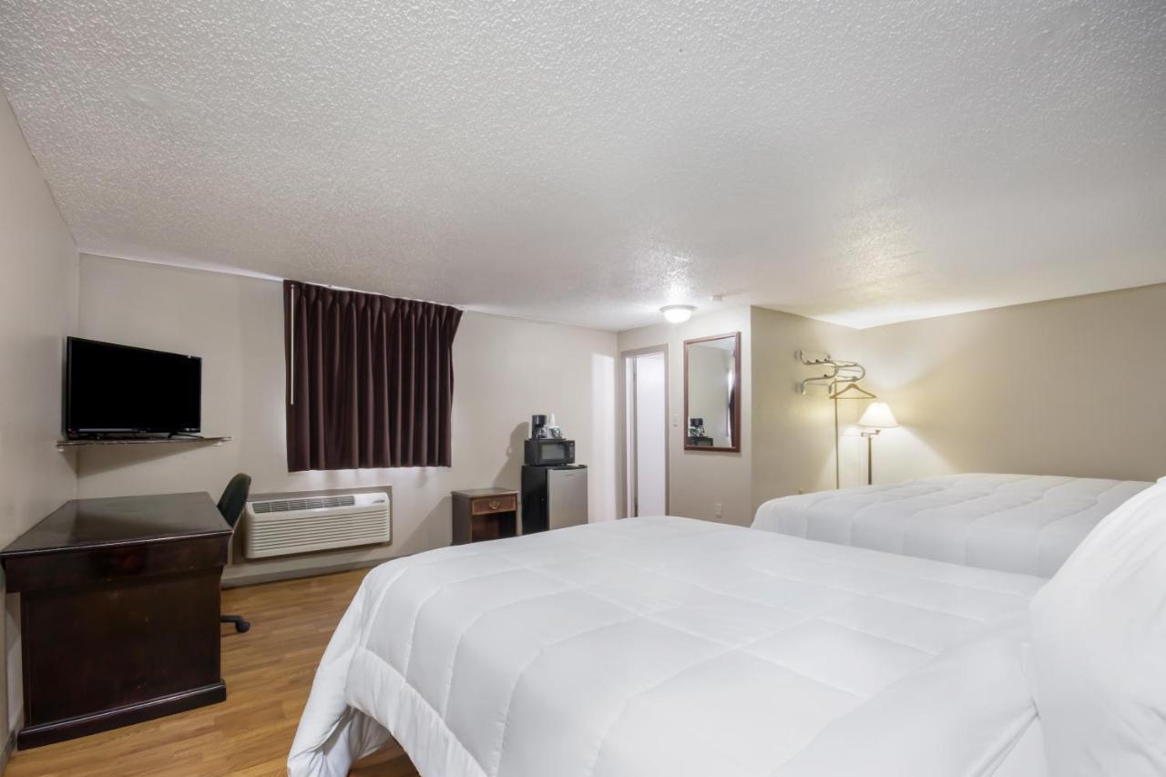 Americas Best Value Inn Woodward At 8Th St מראה חיצוני תמונה